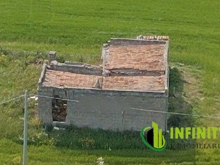 Casale in Vendita a Matera, 120'000€, 150 m²