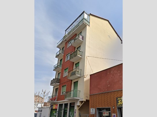 Trilocale in Vendita a Torino, 48'000€, 65 m²