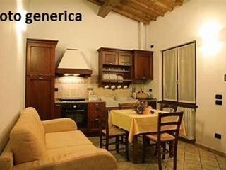 Bilocale in Affitto a Bientina, 750€, 60 m², arredato