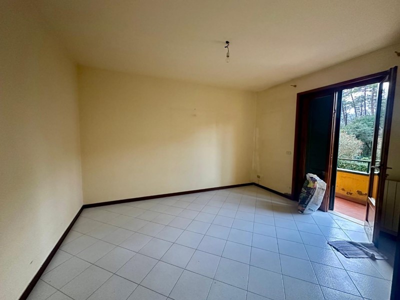 Quadrilocale in Vendita a Montecarlo, 160'000&euro;, 71 m²