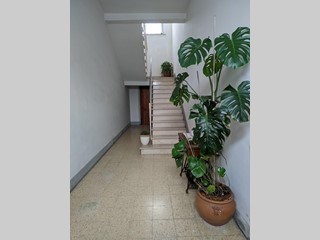 Quadrilocale in Vendita a Pontedera, zona Pietroconti, 120'000€, 110 m², con Box