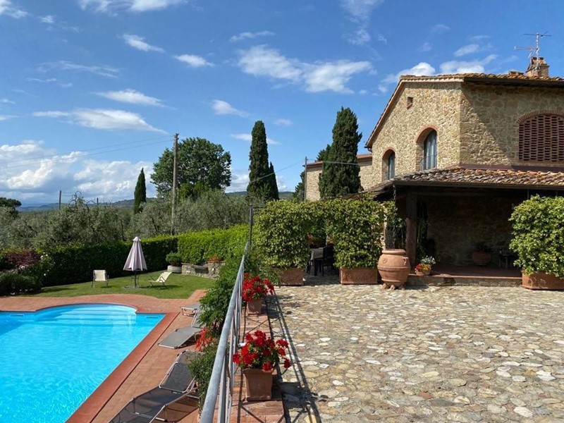 Casale in Vendita a Vinci, zona Faltognano, 890'000€, 230 m²