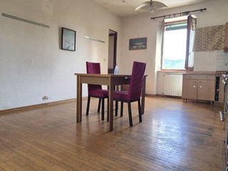 Casale in Vendita a Cantalupa, 79'000€, 110 m²