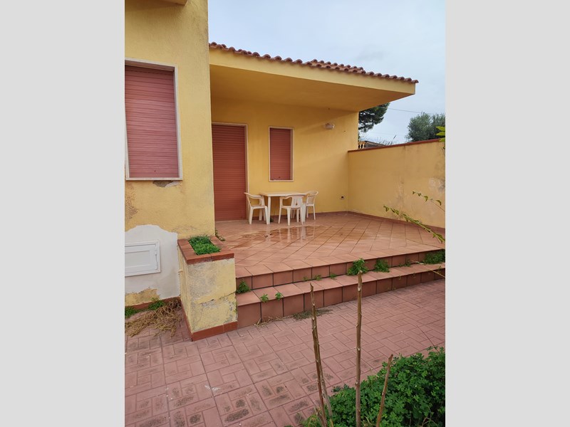 Casa Indipendente in Vendita a Marsala, zona CONTRADA BERBARO, 150'000&euro;, 90 m²