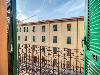 Attività commerciale in Vendita a La Spezia, zona centro, 185'000€, 65 m², arredato