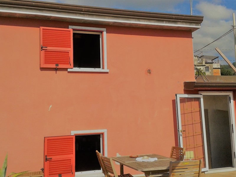 Casa Indipendente in Vendita a Carrara, 170'000€, 125 m²