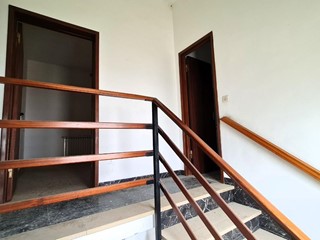 Casa Indipendente in Vendita a San Miniato, 130'000€, 100 m², con Box