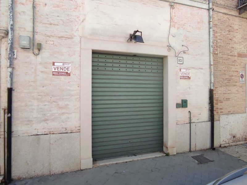 Box in Vendita a San Severo, 77'000€, 79 m²