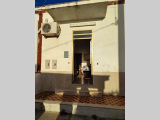 Casa Indipendente in Vendita a Marsala, zona CONTRADA CARDILLA, 35'000&euro;