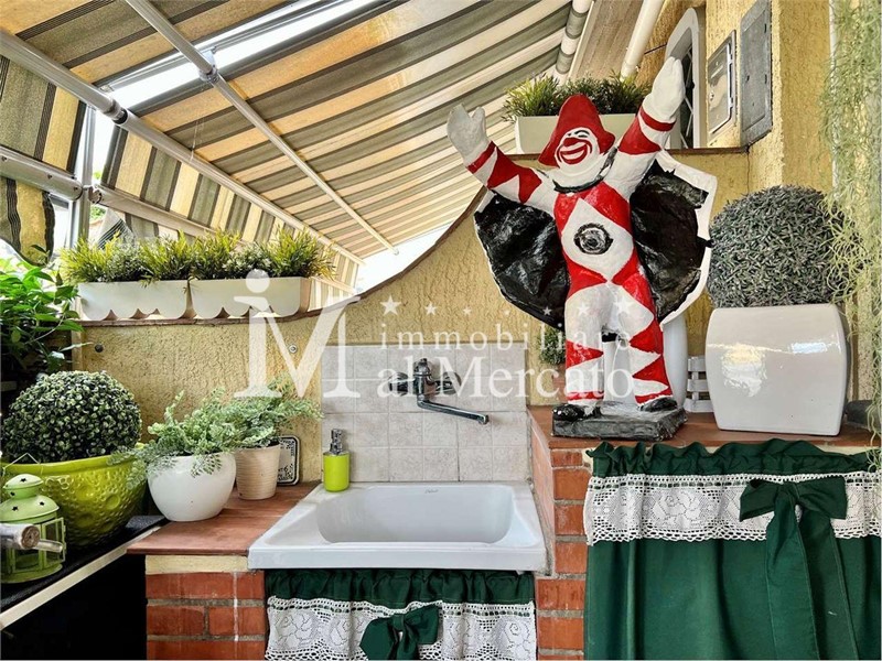 Villetta a schiera in Vendita a Viareggio, 320'000€, 140 m²