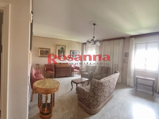 Appartamento in Vendita a Livorno, 310'000€, 188 m², con Box