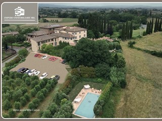 Appartamento in Vendita a Sovicille, zona Carpineto, 320'000€, 90 m²