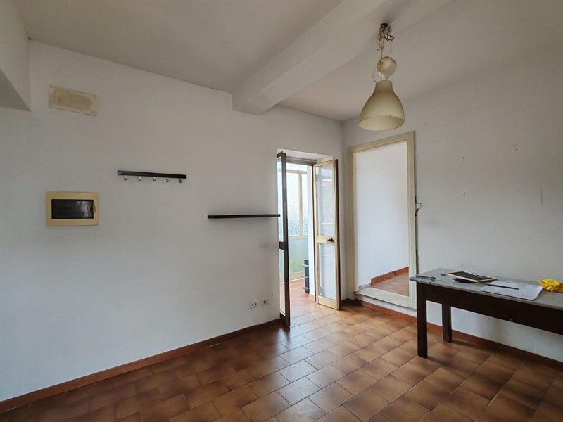 Bilocale in Vendita a Massa, 76'000&euro;, 43 m², arredato