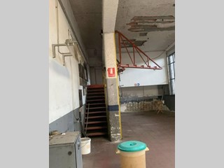 Capannone in Vendita a Palermo, 645'000€, 1800 m²