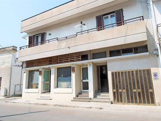 Immobile commerciale in Vendita a Melendugno, 125'000€, 97 m²