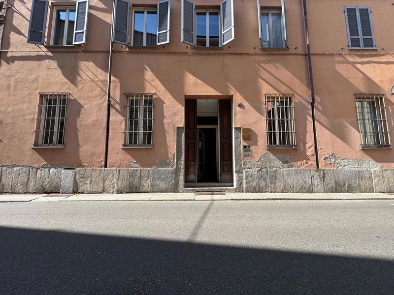 Ufficio in Vendita a Piacenza, 193'000€, 190 m², arredato