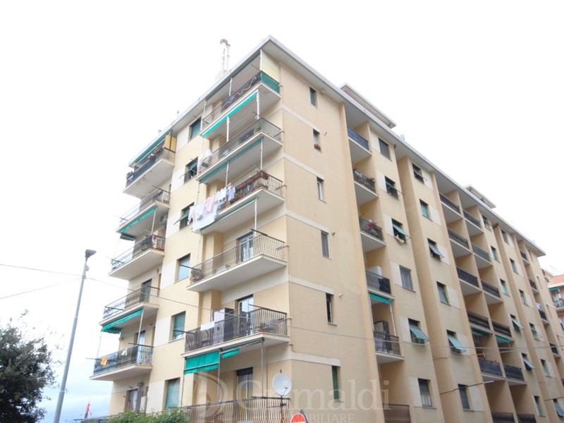 Trilocale in Vendita a Genova, 67'000€, 46 m²