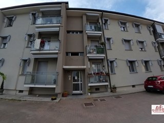 Bilocale in Vendita a Arluno, 120'000€, 60 m²