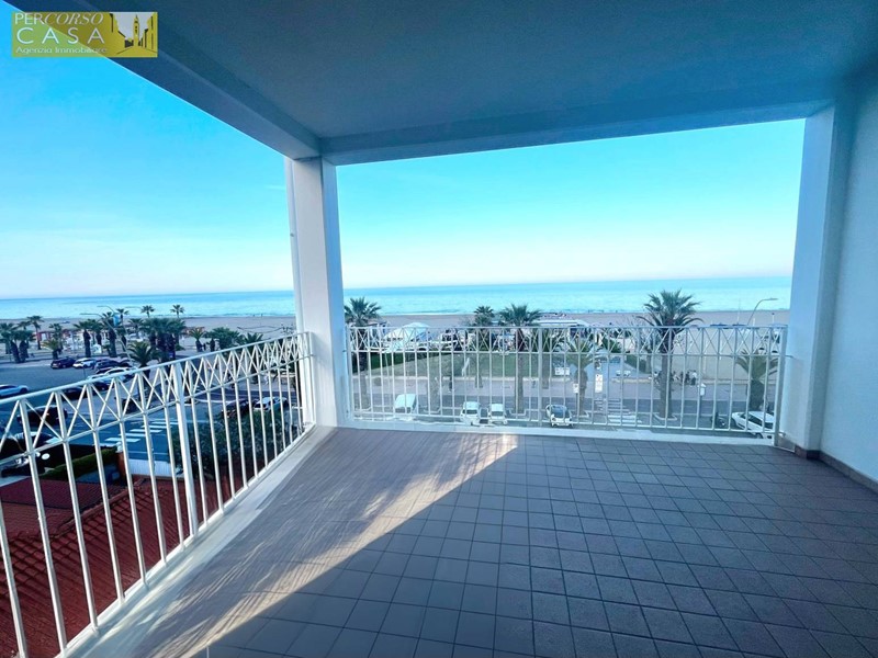 Appartamento in Vendita a Tortoreto, 320'000€, 110 m²
