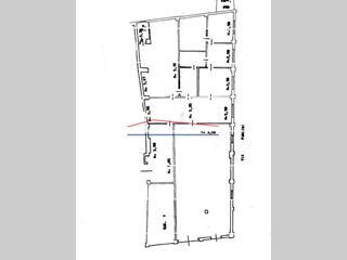 Capannone in Vendita a Massa, 500'000€, 412 m²