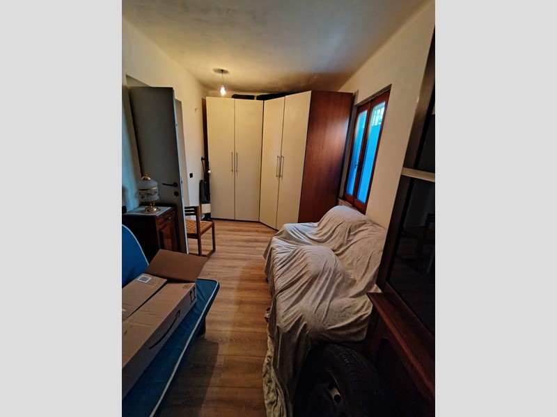 Quadrilocale in Vendita a Carrara, zona Avenza, 165'000€, 75 m², arredato