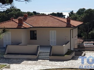 Bilocale in Vendita a Rosignano Marittimo, zona Castiglioncello, 230'000€, 45 m²