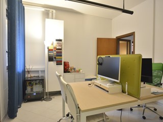 Ufficio in Affitto a Modugno, 650€, 90 m²