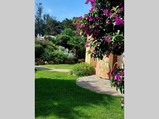 Villa bifamiliare in Vendita a Stintino, zona Località “Punta Su Torrione” , 285'000€, 98 m²