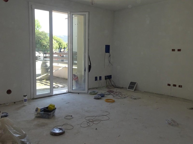 Villetta a schiera in Vendita a Cascina, 225'000€, 70 m²