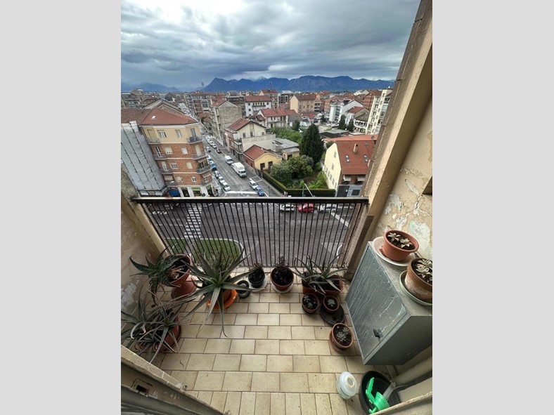 Trilocale in Vendita a Torino, 125'000€, 78 m²