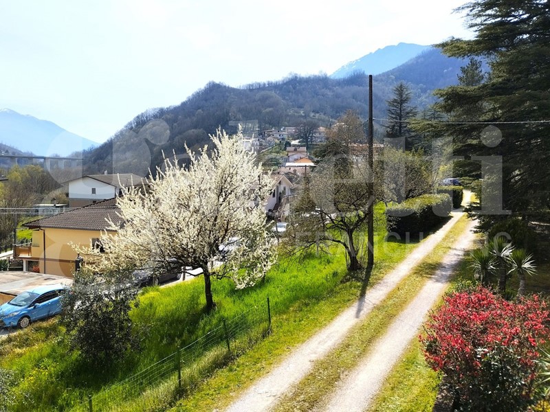 Villa in Vendita a Morino, 180'000&euro;, 270 m², arredato