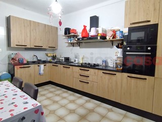 Casa Indipendente in Vendita a Cumiana, 147'000€, 160 m²