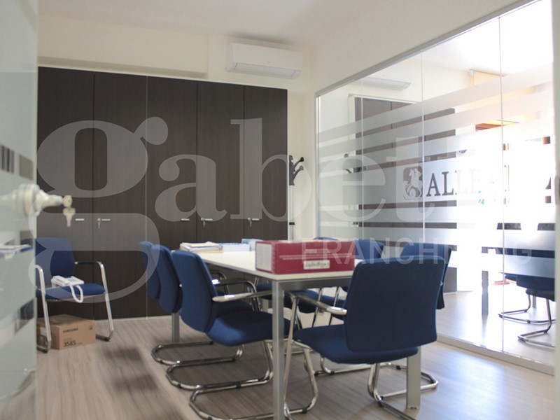 Ufficio in Vendita a Isernia, 175'000&euro;, 183 m²