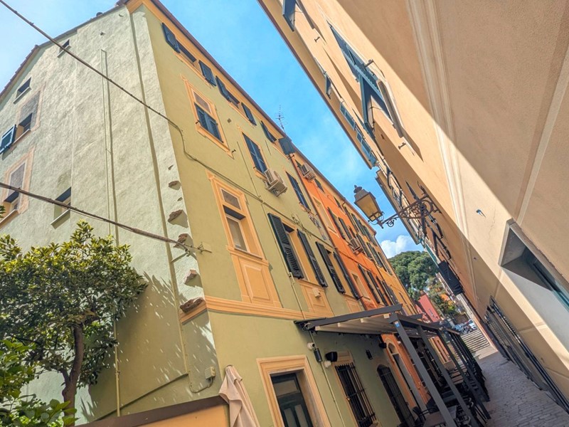 Trilocale in Affitto a Arenzano, zona Centro storico, 80 m², arredato