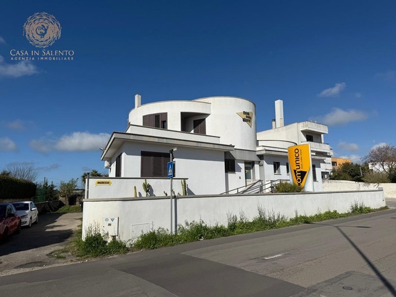 Villa in Vendita a Tricase, 350'000€, 453 m²