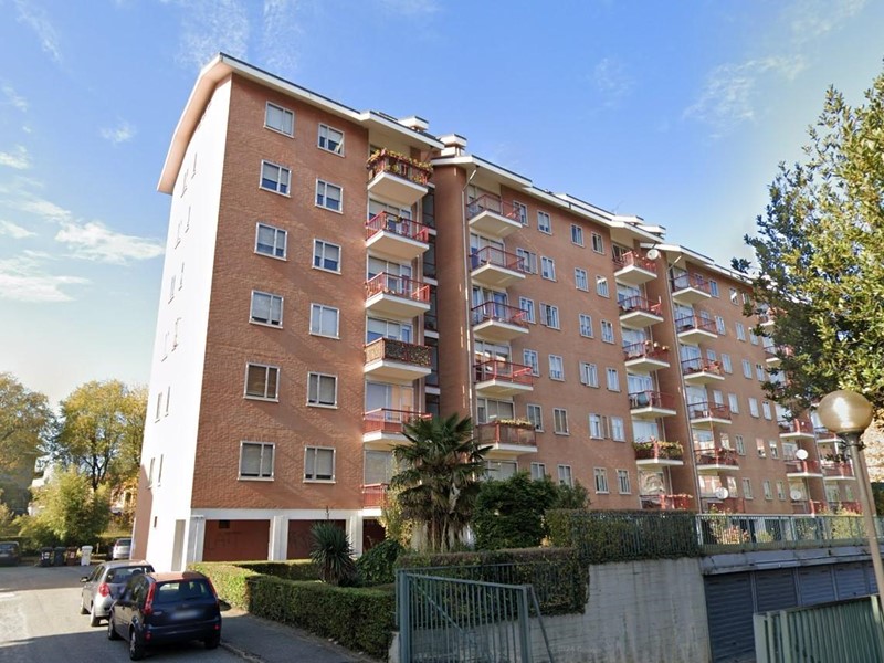Appartamento in Vendita a Collegno, 87'000€, 116 m²