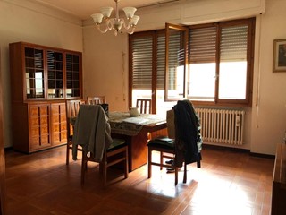 Quadrilocale in Vendita a Poggibonsi, 180'000€, 114 m²