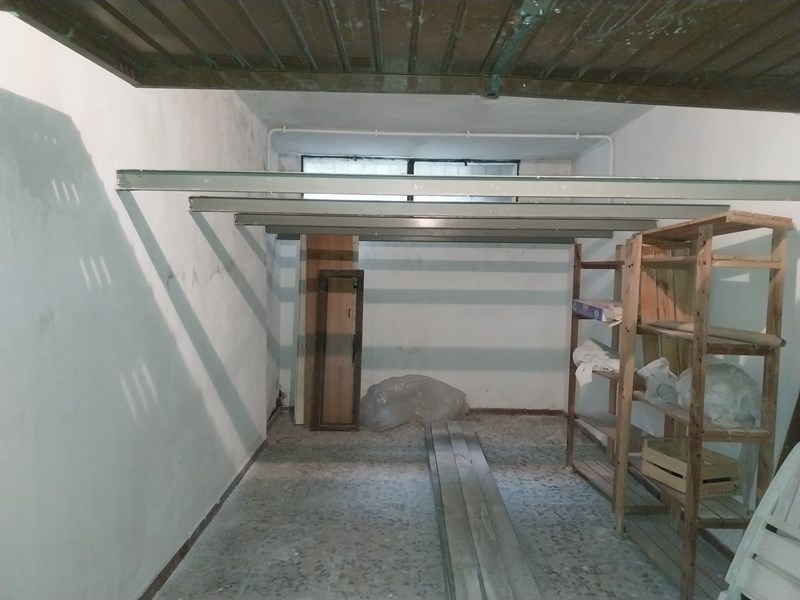 Box in Vendita a Prato, zona San Paolo, 16'000€, 12 m²