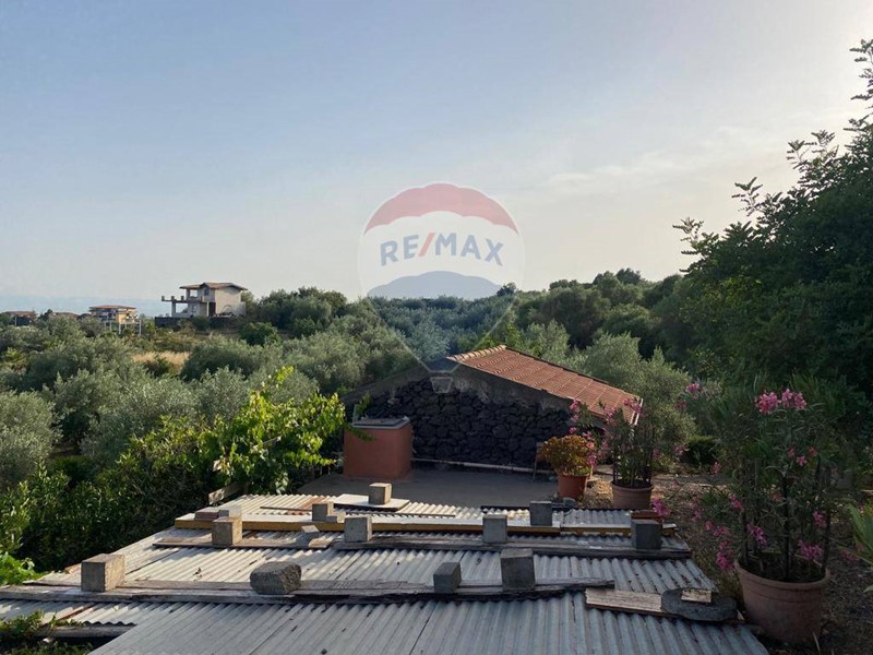 Terreno agricolo in Vendita a Misterbianco, 67'500€, 4708 m²