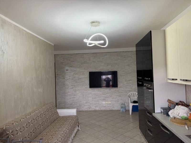 Quadrilocale in Vendita a Santa Croce sull'Arno, 158'000€, 110 m², con Box