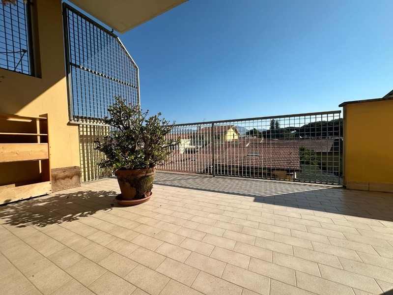 Appartamento in Vendita a Viareggio, 290'000€, 80 m²