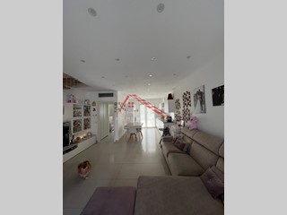 Villetta a schiera in Vendita a Vecchiano, 399'000€, 130 m², arredato