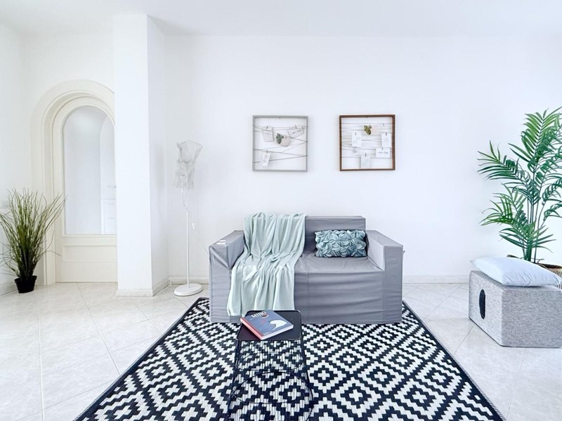 Trilocale in Vendita a Bibbona, zona La California, 197'000€, 84 m², con Box