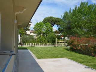 Appartamento in Vendita a Viareggio, 1'280'000€, 130 m²