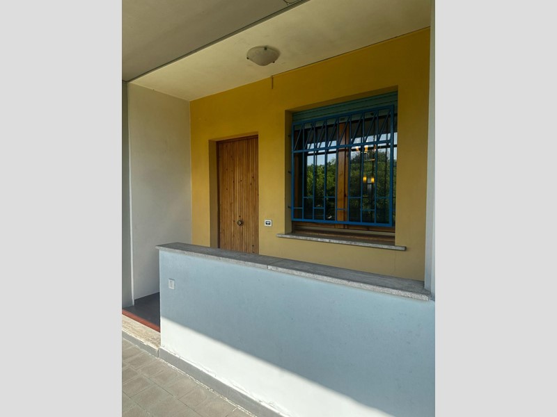 Bilocale in Vendita a Capannori, 140'000€, 70 m², arredato