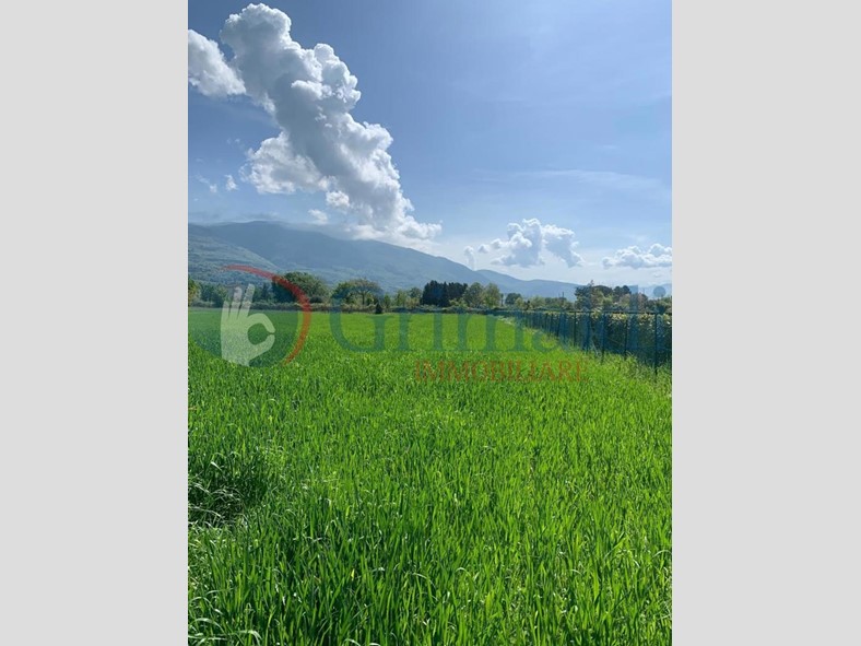Terreno agricolo in Vendita a Assisi, 50'000€, 7000 m²