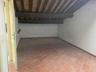 Attico in Vendita a Ferrara, 168'000€, 80 m²