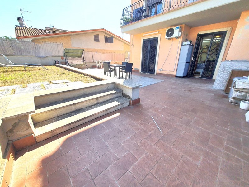 Bilocale in Vendita a Roma, zona Borghesiana, 115'000€, 42 m², arredato