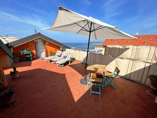 Quadrilocale in Vendita a Rosignano Marittimo, zona Rosignano Solvay, 350'000€, 80 m²