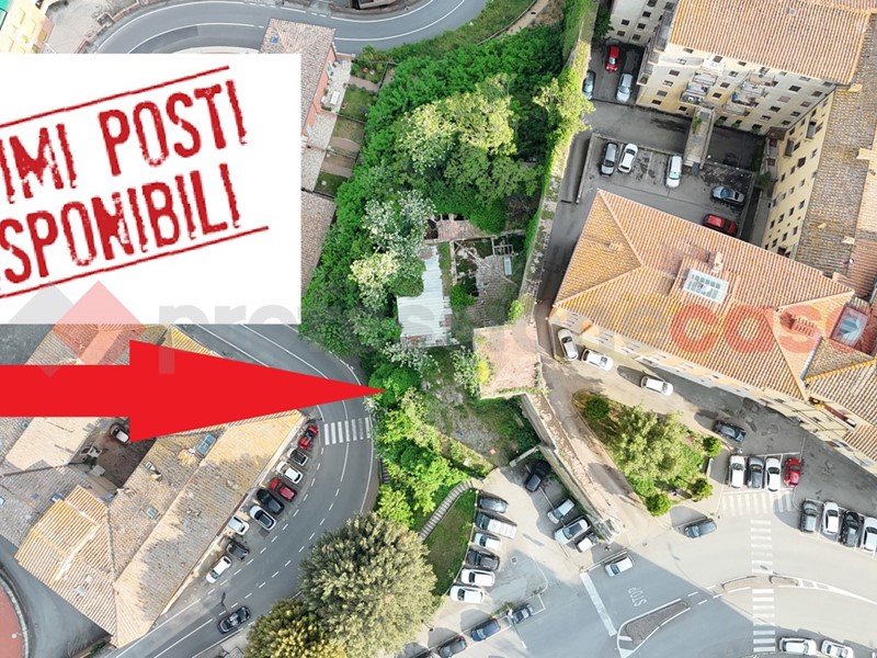 Box in Vendita a Siena, 20'000€, 16 m²